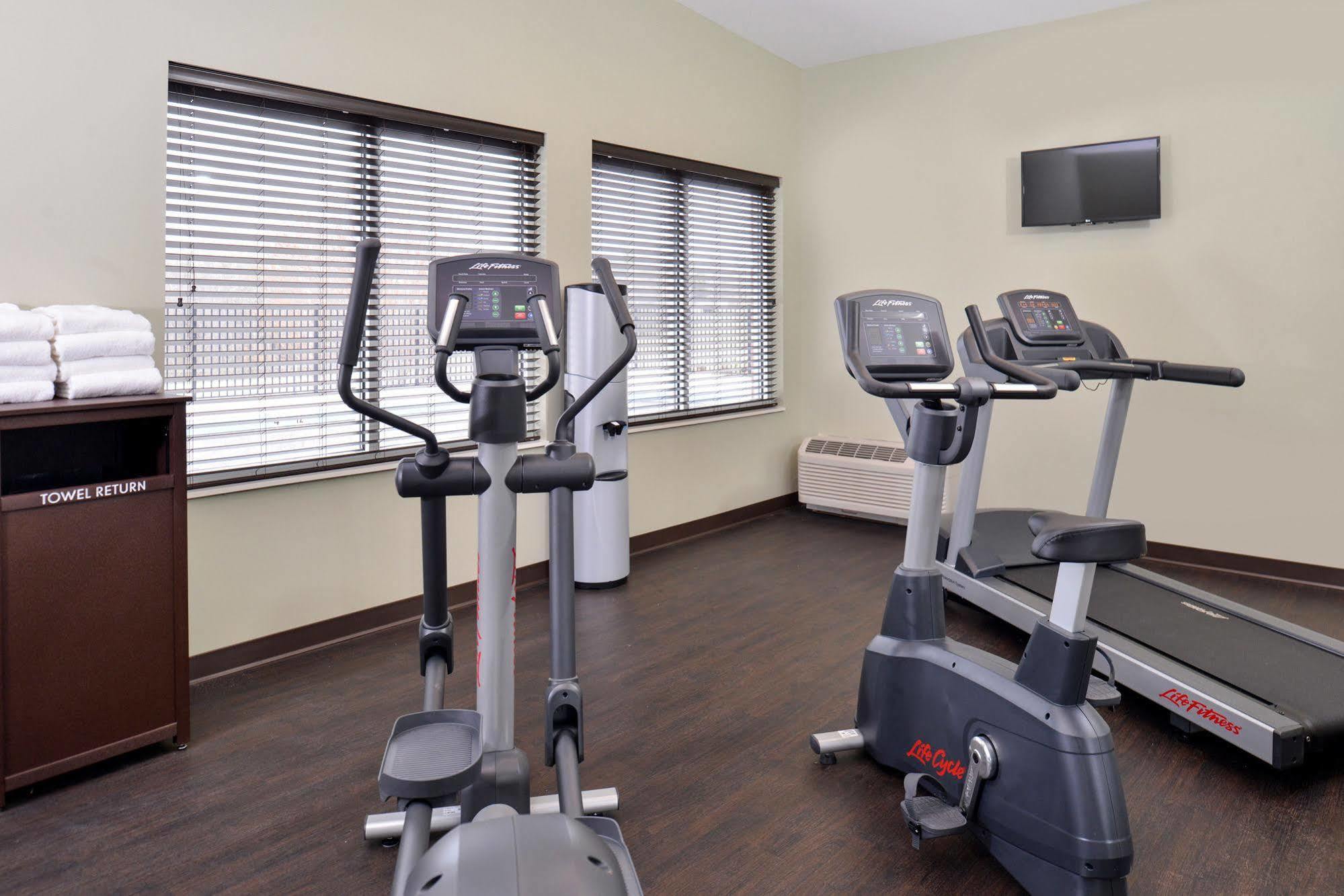 Appomattox Inn And Suites Экстерьер фото